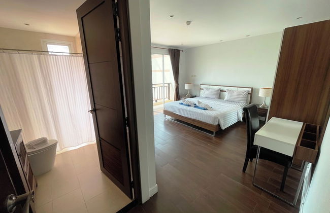 Jomtien Beach Penthouses - Photo 18