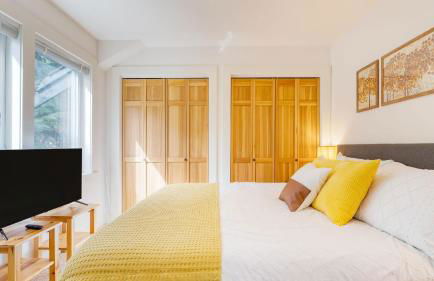 Walk to Beach Relax in Hot Tub Dine on the Deck LoLis Place by AvantStay - Foto 38