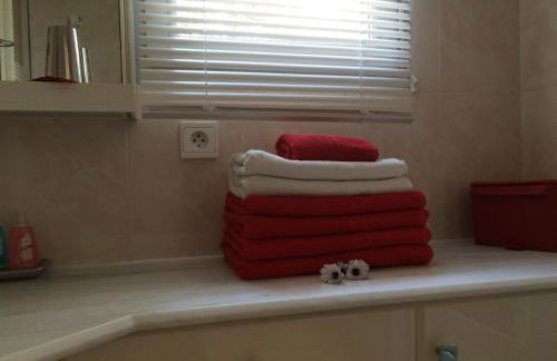 Le petit cassis vue mer appartement 70m2 piscine - Photo 8