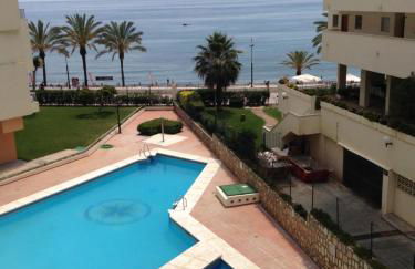 Central Marbella 2nd Line - 1 Bedroom Apartment - A Home from Home - Photo 12