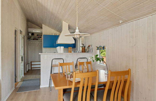 "Thrym" - 200m from the sea - Foto 19