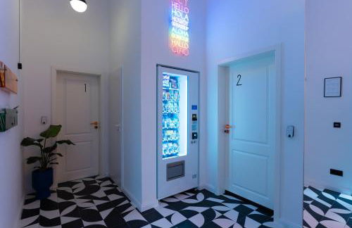 RetroPop Designerzimmern Nahe Alster & City für 2 Personen by LDGG - Foto 38