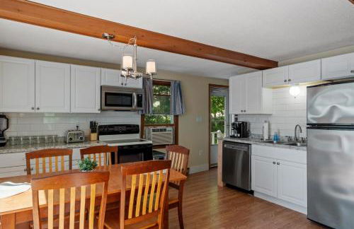 Idyllic Lakeside Getaway home - Foto 5