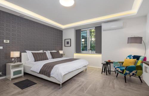 RIKI'S APARTMENT-ZAGREB - Photo 1