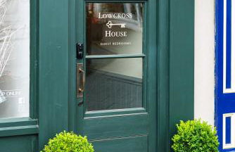 Central Whitchurch - Lowcross House Guest Bedroom 4 - Photo 17