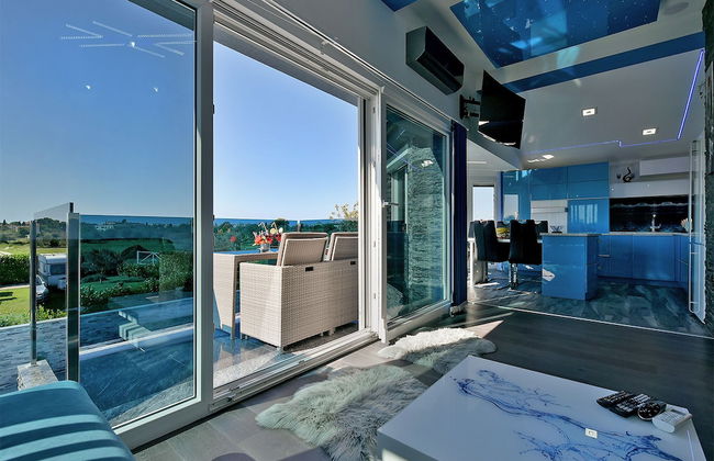 House 1971 - Photo 28