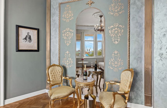 Villa Muenz Luxurious Residence - Photo 2