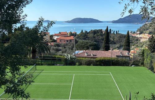 "The Ulivi" inside Le Agavi Private Park, shared Pool and Tennis 200m far, Sea View Apartment 2 AC BDR, 2BTH, parking next home and private garage in Lerici! Cooking Lesson and Wine Tasting - Foto 5