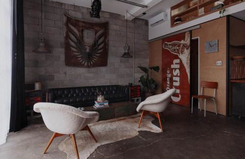 Industrial Artist Loft at Iconic Property - Foto 32