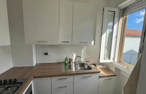 At Home Mestre Via Nigra Venezia 3 bedrooms & parking free - Foto 9