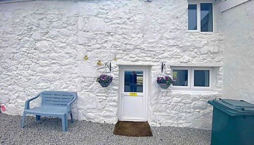 Bumblebee Cottage - Photo 4