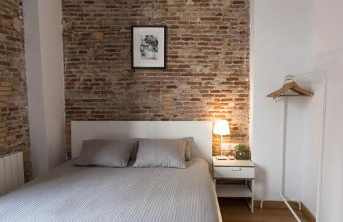 Central Apartment - Photo 11