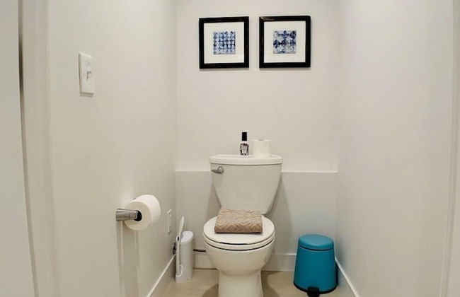 Phinneywood Basement Hideaway - Zoo meets Lake - Foto 8