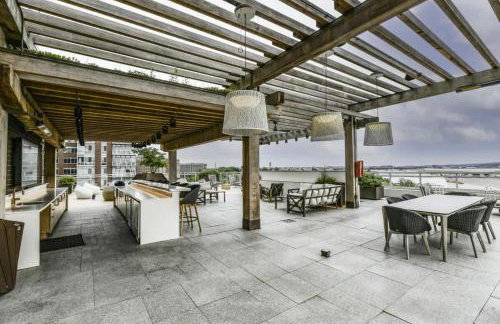 2BR Urban Retreat Gym Parkng and Scenic Rooftop - Foto 70