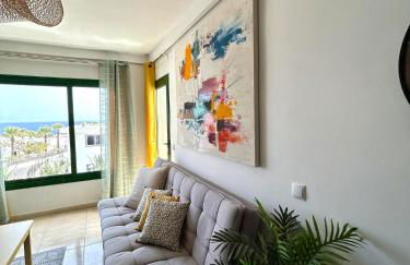 Sunny Corner, delux apartment vista mar and pool - Photo 11