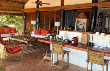 Charmoso bangalô balinês pé na areia Outeiro das Brisas - Foto 10