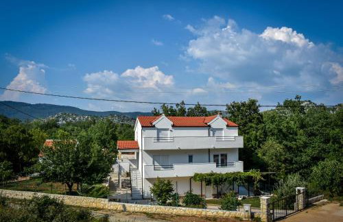 Bonaventura - Countryside Villa near Split with Private Pool - Photo 32