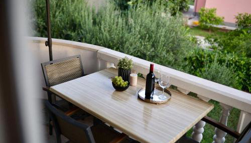 Apartment Holiday Home TiA - Foto 2