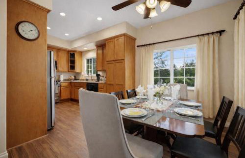 Healdsburg Wine Country Escape with Tasting Perks & Vineyard Views - Foto 11
