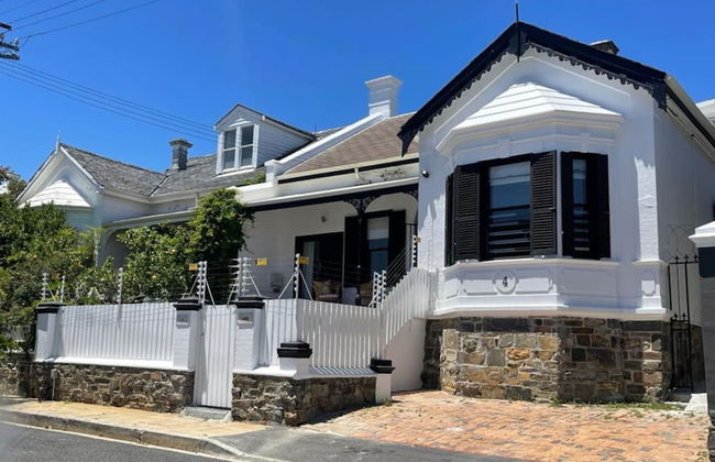 FIR Villa 3 Bedroom House Greenpoint - Foto 1