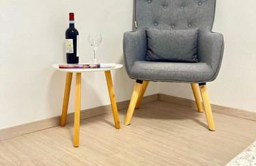 Schönes Zimmer in einer 3er WG-Wohnung geeignet für einen Mann shared apartment - Foto 13