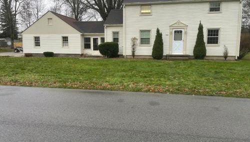 Cozy Apartment w Garage - Foto 2