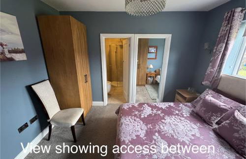 The Plum Tree - 5 luxury modern bedrooms - Photo 16