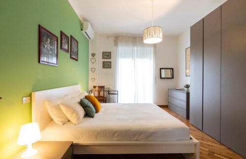 notaMi - Trendy Corner Fashion District - Foto 6