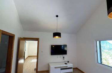 The Passion Fruit House - Photo 6