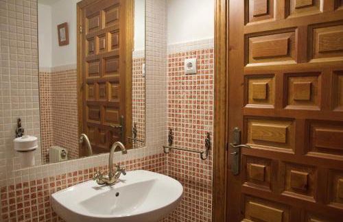 'El Mirador de Sotillo', un Oasis de Confort con Piscina y Jacuzzis - Photo 49