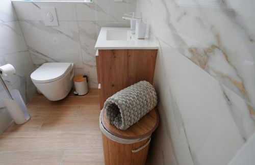 La Bulle Chic, Netflix - central - Photo 21