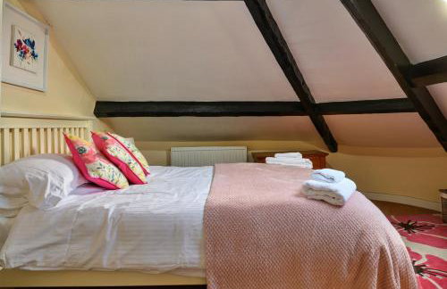 Finest Retreats - Awelon - Large Cottage to sleep 10 with Hot Tub - Foto 27