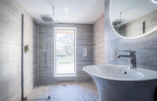 Suite 10 - Sleeping Giant Hotel - Pen Y Cae Inn - Foto 23