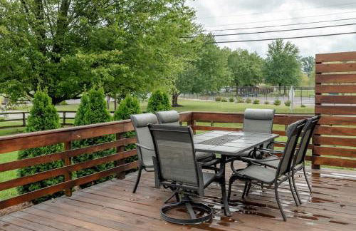 Amazing Pool & Walk to the Park - Foto 9