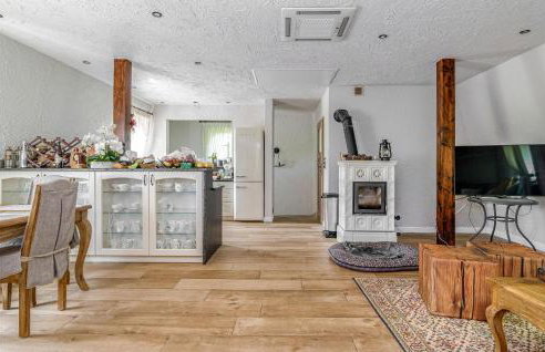 Amazing Home In Gniewino With Kitchen - Foto 5