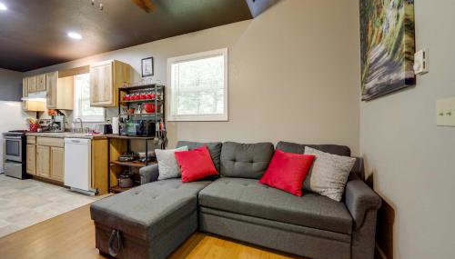 Private Hot Tub, Yard Pet-Friendly Whittier Cabin - Foto 3