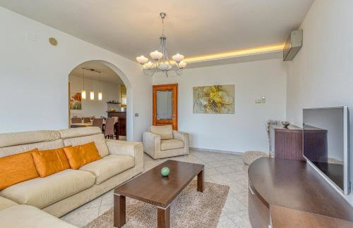 Silvia II with Private Pool - Foto 22