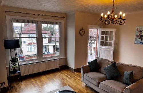 2 bed apartment close to beach - Foto 6