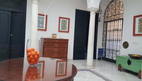 Casa S. XIX en pleno centro de Carmona - Foto 4