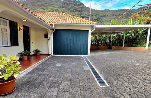 Banana Lovers - Farm View - Photo 16