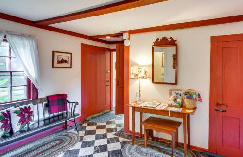 Tranquil 3 BR Stockbridge House with Private Deck! - Foto 18