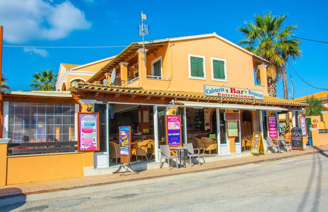 Lagoon Hotel & Apartments - Foto 14