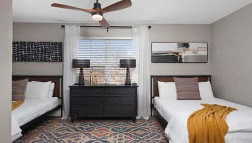 Modern Escape: 5BR/2.5BA Near St. Louis Must-Sees - Foto 4