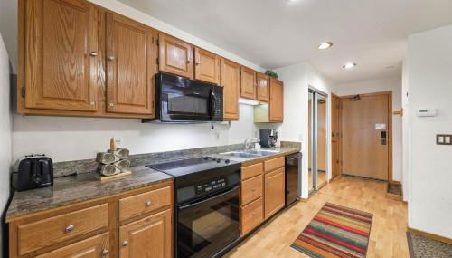 Palisades Tahoe Lodge Rentals Studio Loft #306 - Foto 3