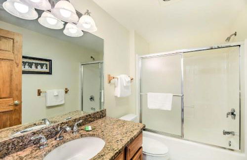 Inviting Ski-inandSki-out Condo at Jay Peak Resort! - Foto 20