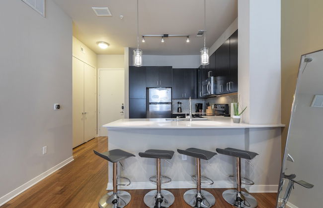 Luxury Med Center Fully Equipped King Sized Bed Condos - Foto 45