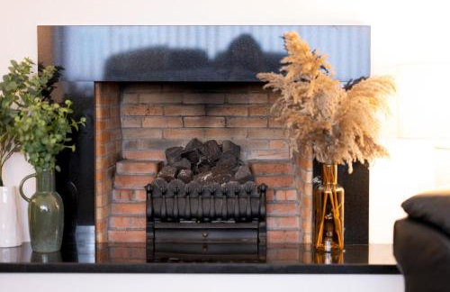 Spacious Home 10 mins to Airport & Braehead - Pass the Keys - Foto 10