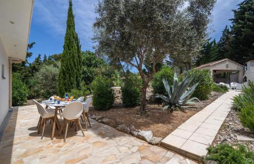 Villa in Pouzols with Private Pool & Vineyards - Foto 29