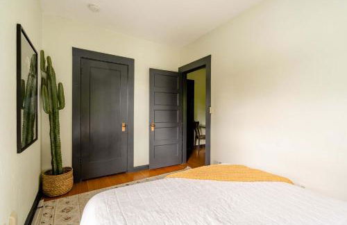 Stay Portland - Moab Vibes in PDX- Walk to Local Coffee & Food - Foto 10