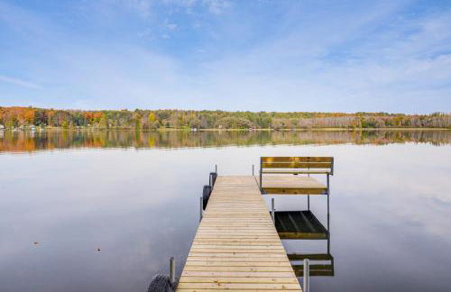 Waters Edge Retreat on Butternut Lake! - Foto 24